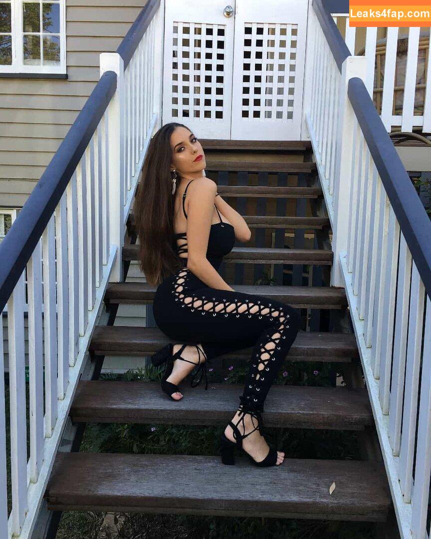 Georgia Carter / Lewis and Georgia / georgia_c / georgiacarter33 / georgiacarterofficial leaked photo photo #0176