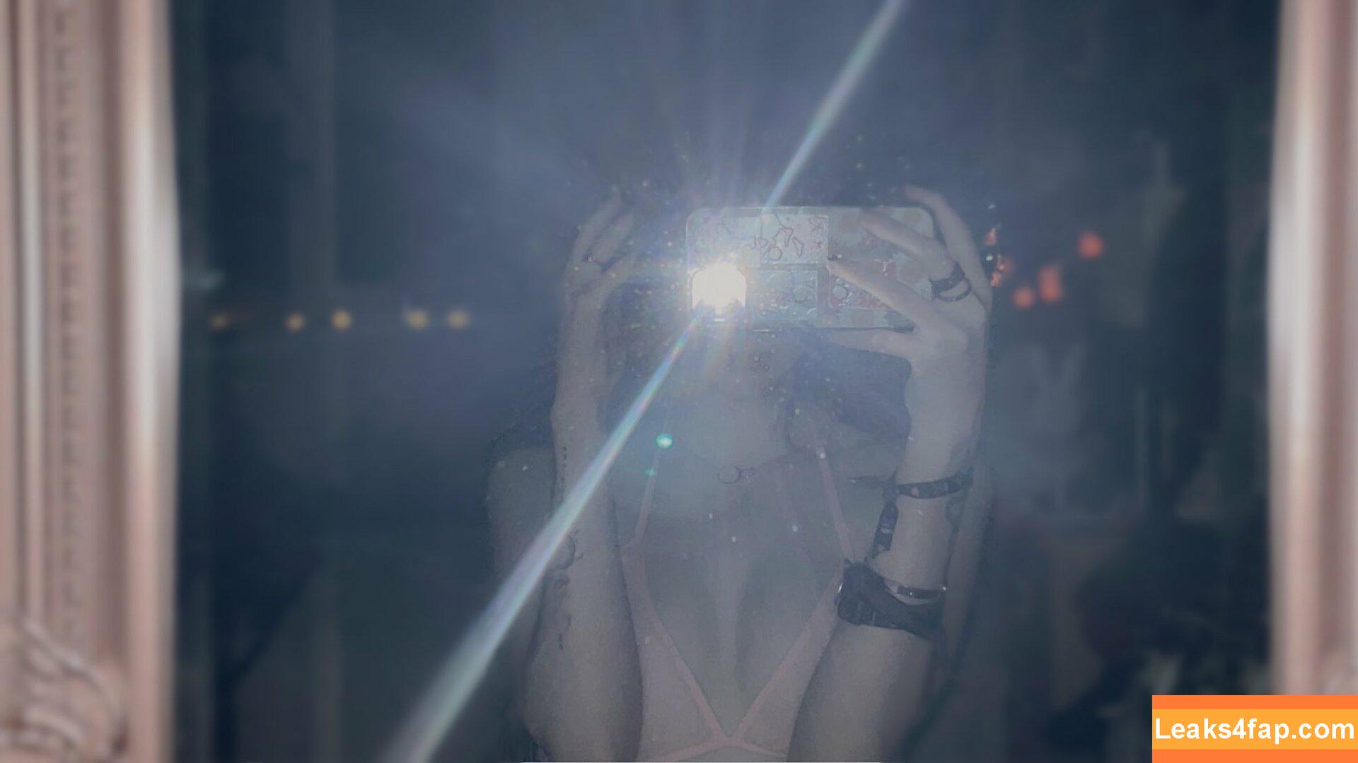 gh0st._.pixie / Bat Brookes / Løu Förest / Msgh0stpixie / abrattypixie / babypumpkin / msghostie_ / xopixiekittyxo leaked photo photo #0022