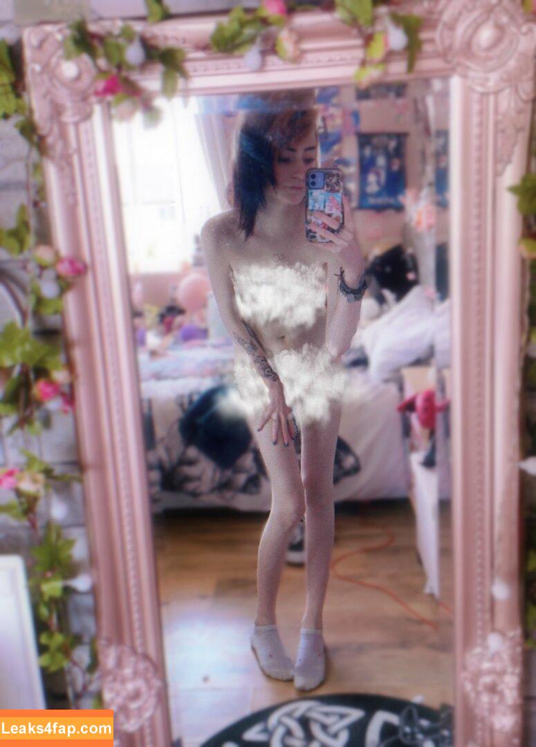 gh0st._.pixie / Bat Brookes / Løu Förest / Msgh0stpixie / abrattypixie / babypumpkin / msghostie_ / xopixiekittyxo leaked photo photo #0028