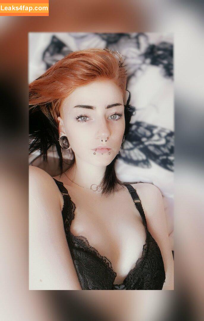gh0st._.pixie / Bat Brookes / Løu Förest / Msgh0stpixie / abrattypixie / babypumpkin / msghostie_ / xopixiekittyxo leaked photo photo #0031
