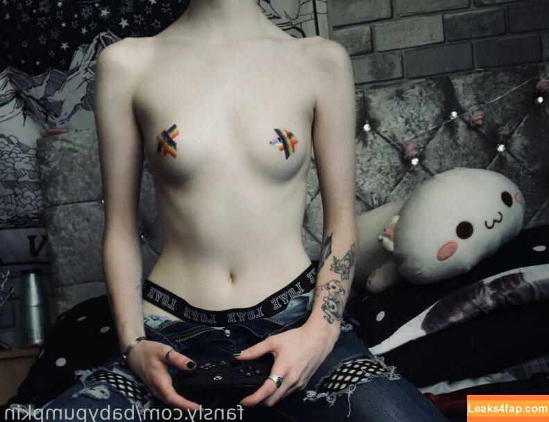 gh0st._.pixie / Bat Brookes / Løu Förest / Msgh0stpixie / abrattypixie / babypumpkin / msghostie_ / xopixiekittyxo leaked photo photo #0033