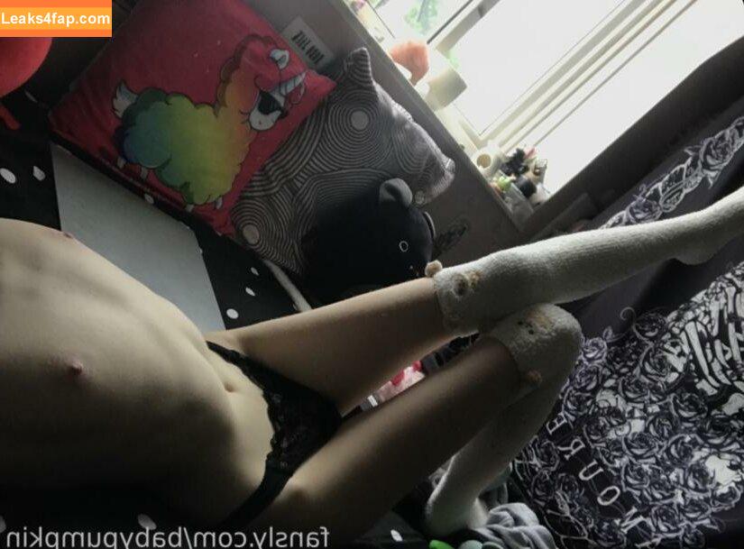 gh0st._.pixie / Bat Brookes / Løu Förest / Msgh0stpixie / abrattypixie / babypumpkin / msghostie_ / xopixiekittyxo leaked photo photo #0036