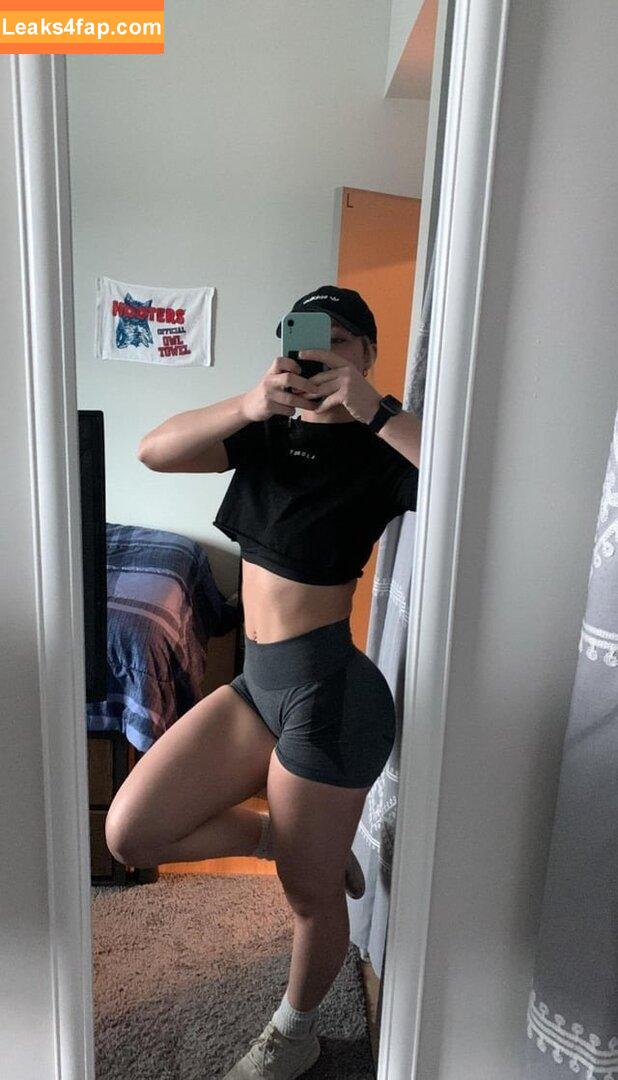 gigixfullbody / gigifullbodyy / https: leaked photo photo #0012