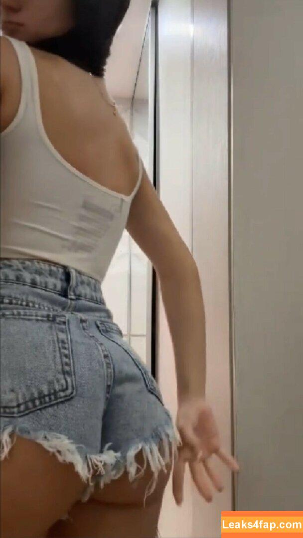 Gih Oliveira / giholiveiira__ leaked photo photo #0017