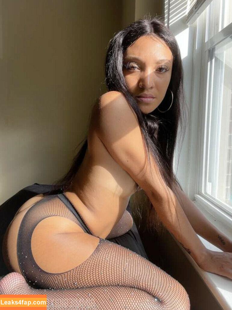 Gimmiegigixoxo / gimmiethatgigi leaked photo photo #0034