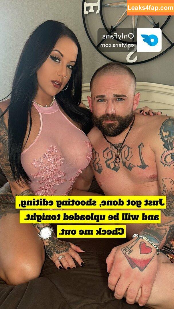 gionlexi / FineWineGal1 / littlebecky12122 leaked photo photo #0089