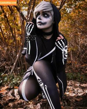 Girls Play фото #0165