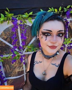 Girls Play фото #0186