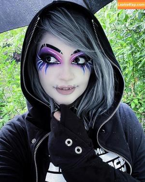 Girls Play фото #0193