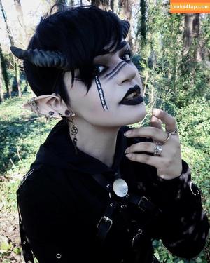 Girls Play фото #0203