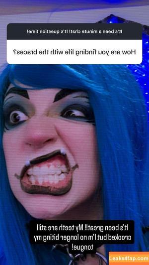 Girls Play photo #0258