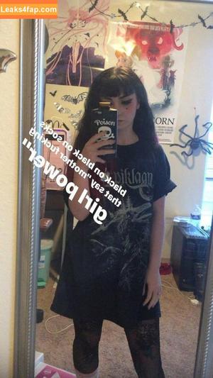 Girls Play photo #0264