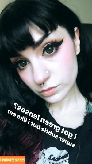 Girls Play photo #0265