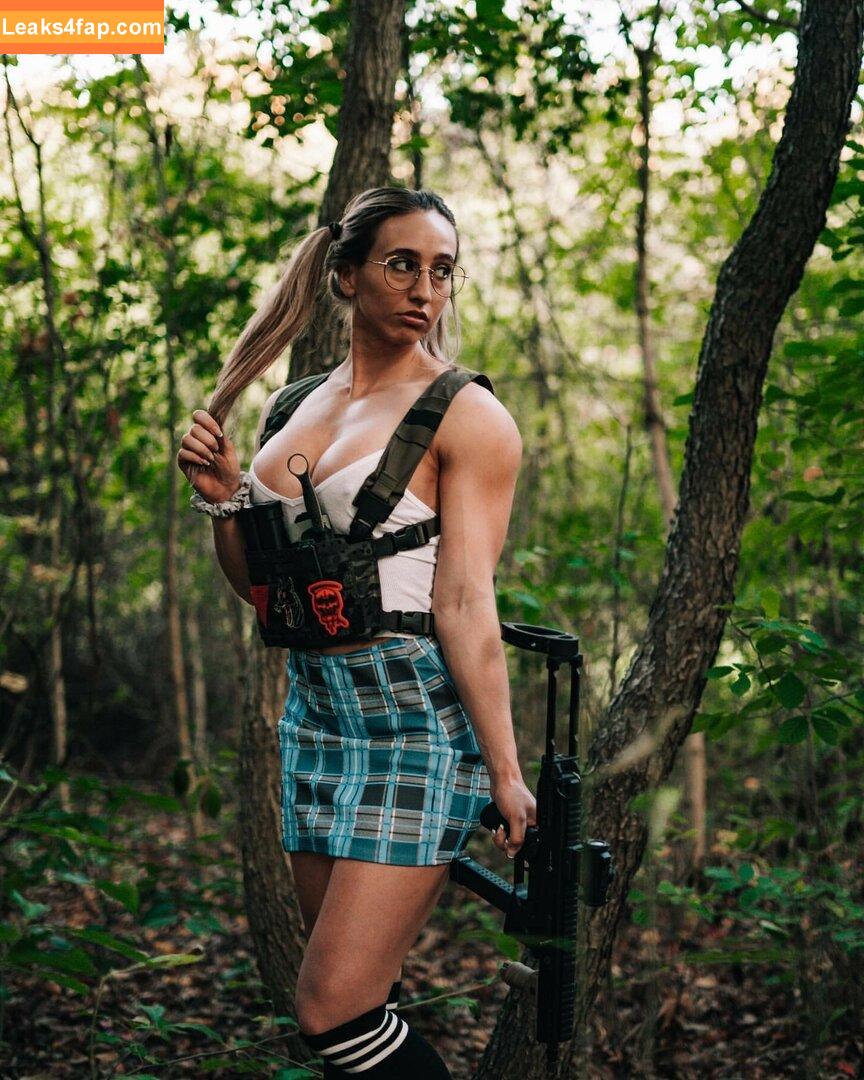 Girls With Guns / Firearms / mia.nicole.23 / wifi_diaries leaked photo photo #0229