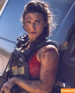 Girls With Guns photo #0458