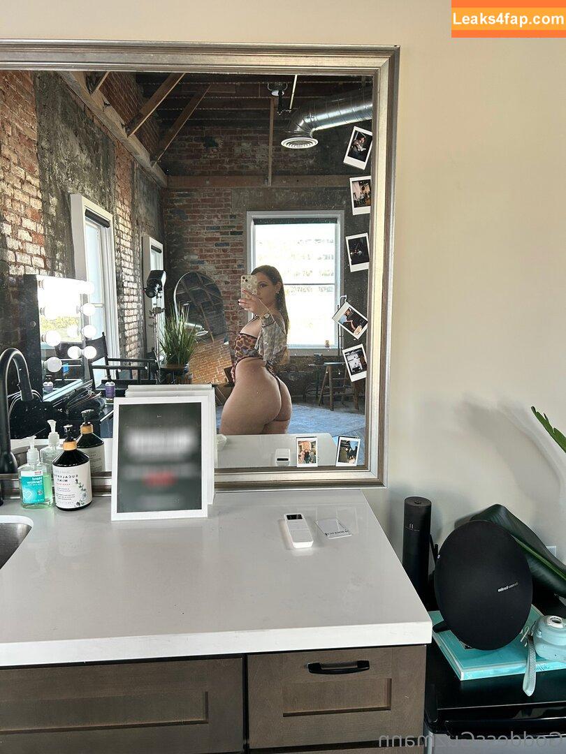 goddessguzman / goddessgzmnn leaked photo photo #0096