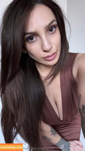 goodwithmytongue photo #0030