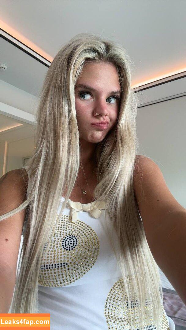 Grace Elisabeth / grace_xo16 leaked photo photo #0061