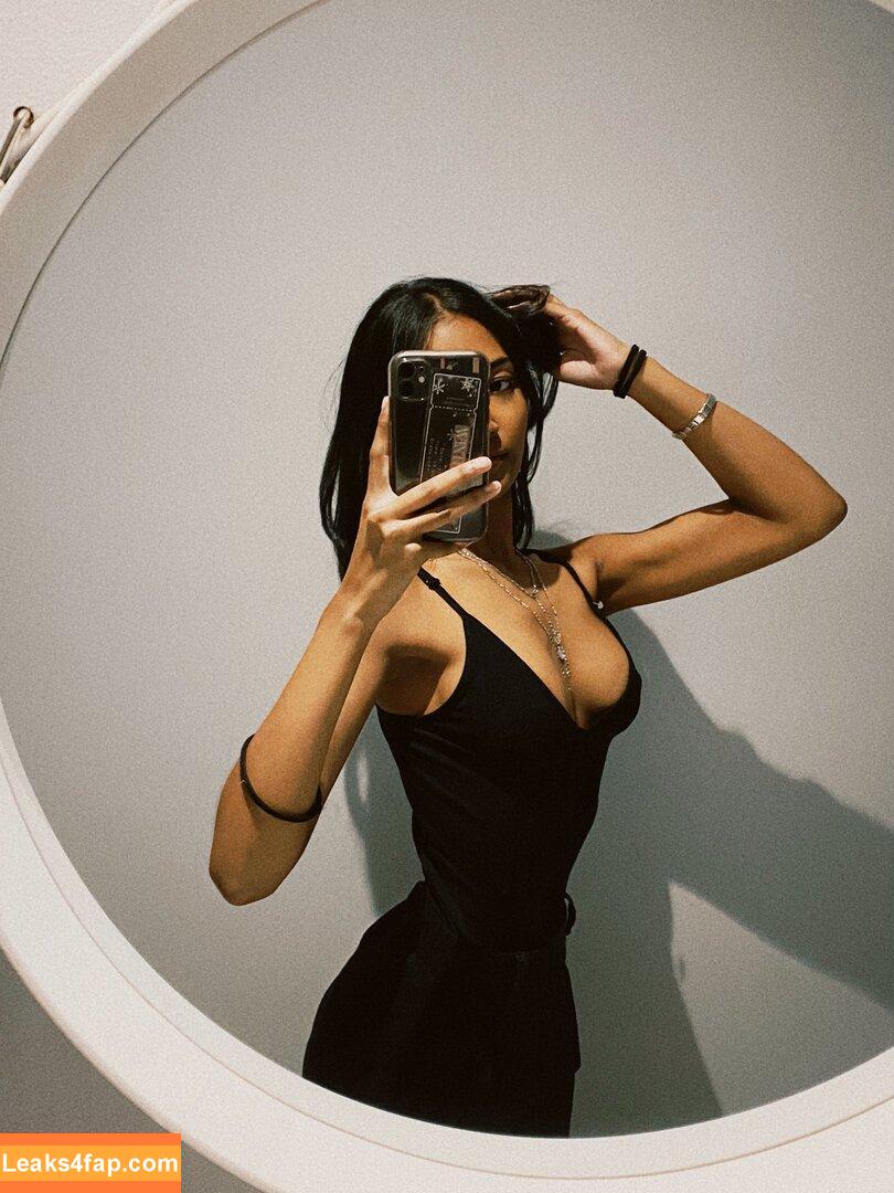 gracie / CVNTYCHAN / elegant_grace / gracieabrams leaked photo photo #0002