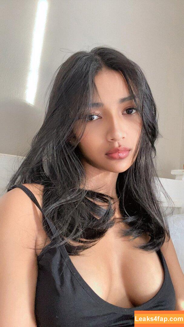 gracie / CVNTYCHAN / elegant_grace / gracieabrams leaked photo photo #0005