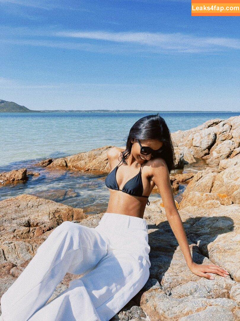 gracie / CVNTYCHAN / elegant_grace / gracieabrams leaked photo photo #0026