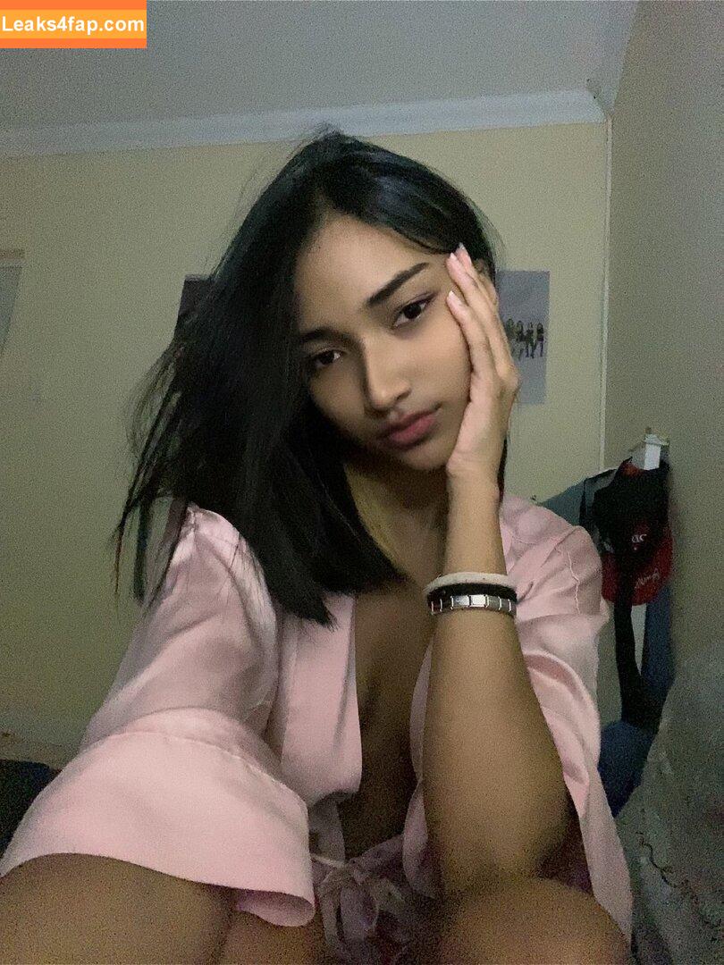 gracie / CVNTYCHAN / elegant_grace / gracieabrams leaked photo photo #0030