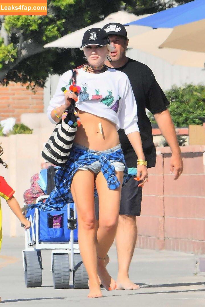 Gwen Stefani / gwenstefani leaked photo photo #0059