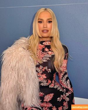 Gwen Stefani photo #0008