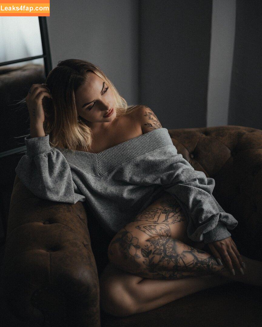 HakunaMavie / hakuna.mavie leaked photo photo #0067