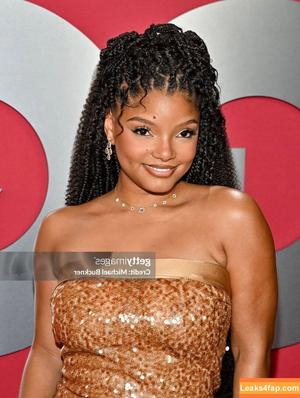 Halle Bailey photo #0044