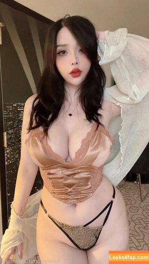 Hana Bunny photo #0109
