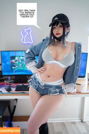 Hana Bunny photo #2713