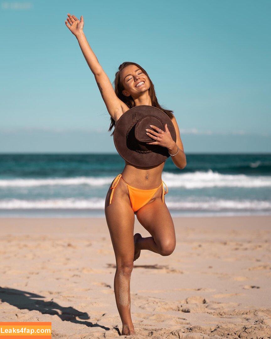 Hannaahcarolina /  leaked photo photo #0002