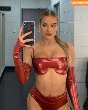 Hannah Sofia photo #0002