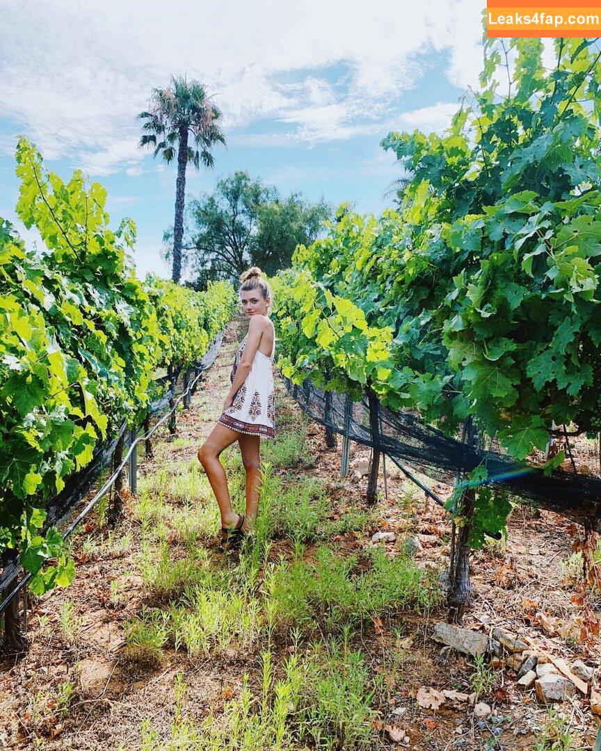 HannaH / hannah28h / hannah28hh / hannahowo / itshannahowo leaked photo photo #0061