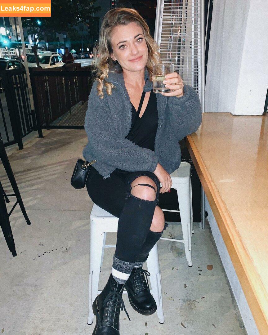 HannaH / hannah28h / hannah28hh / hannahowo / itshannahowo leaked photo photo #0077