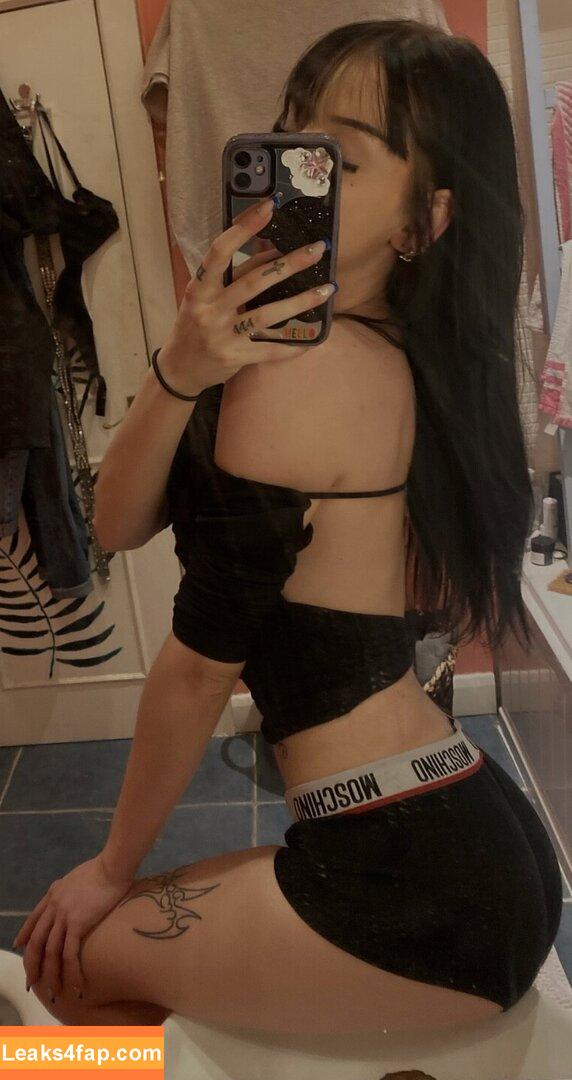 HannaH / hannah28h / hannah28hh / hannahowo / itshannahowo leaked photo photo #0273