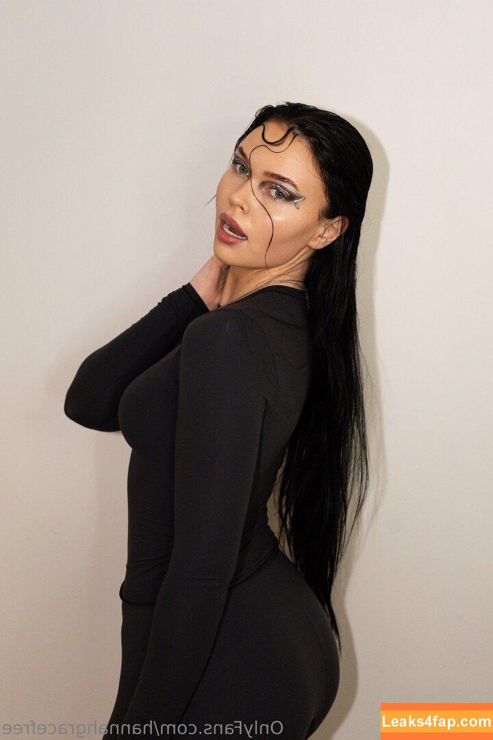 hannahgracefree / webofgrace leaked photo photo #0004