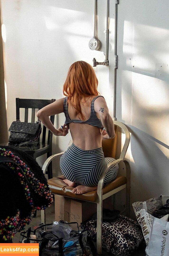 Hayley Williams / meepyfreepy / yelyahwilliams leaked photo photo #0048