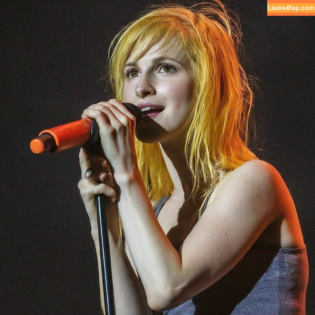 Hayley Williams / meepyfreepy / yelyahwilliams leaked photo photo #0052
