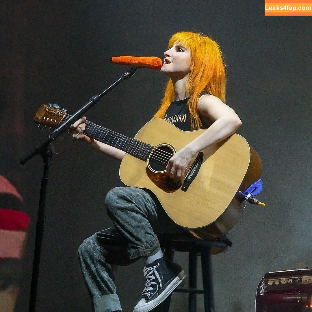 Hayley Williams / meepyfreepy / yelyahwilliams leaked photo photo #0053