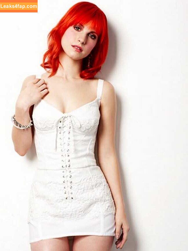 Hayley Williams / meepyfreepy / yelyahwilliams слитое фото фото #0147
