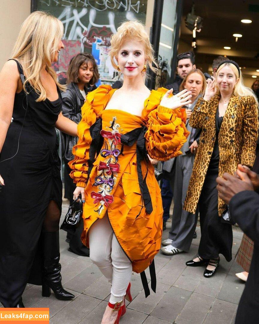 Hayley Williams / meepyfreepy / yelyahwilliams leaked photo photo #0306