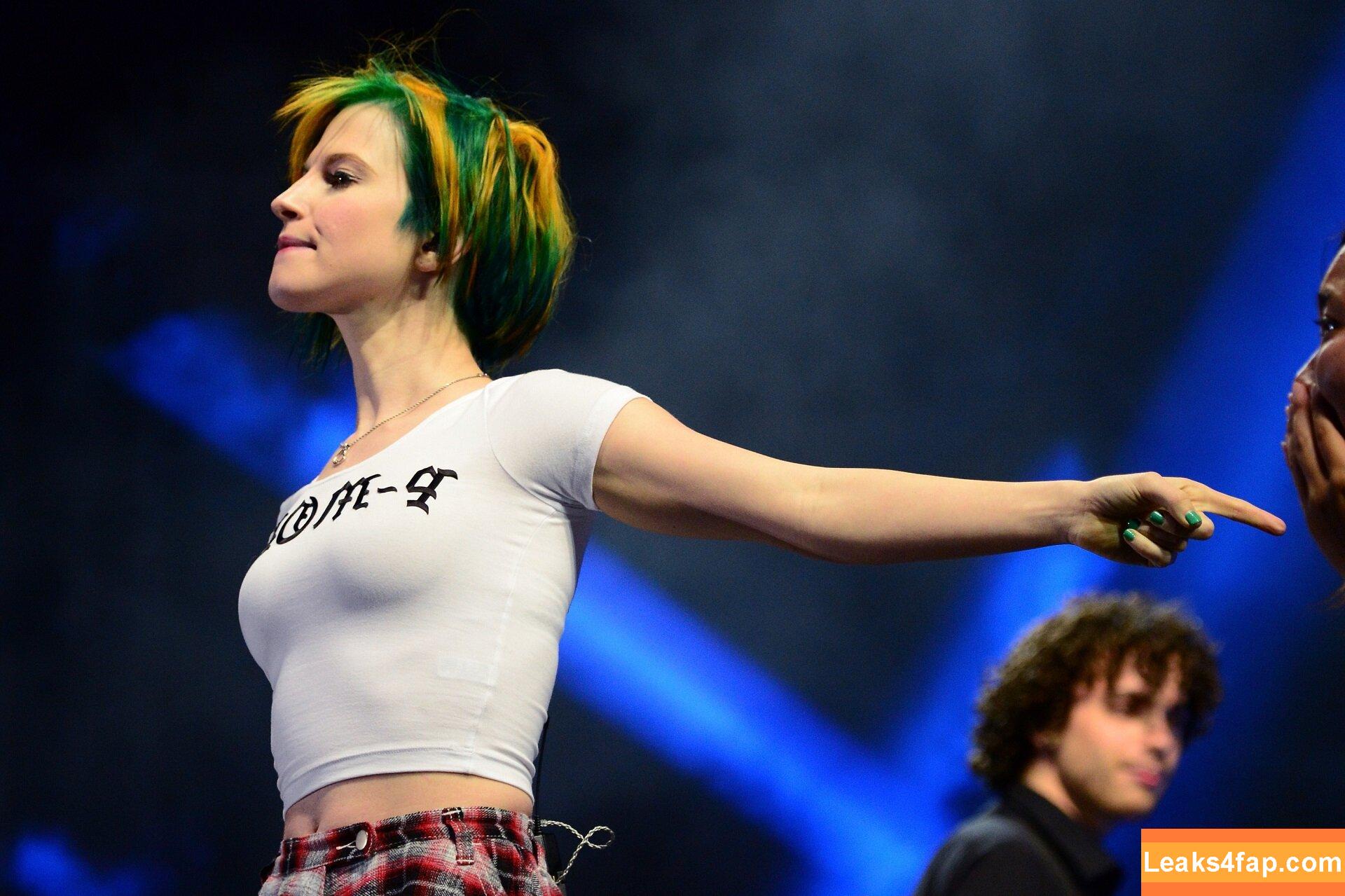 Hayley Williams / meepyfreepy / yelyahwilliams leaked photo photo #0450