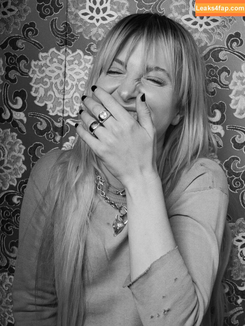 Hayley Williams / meepyfreepy / yelyahwilliams leaked photo photo #0576