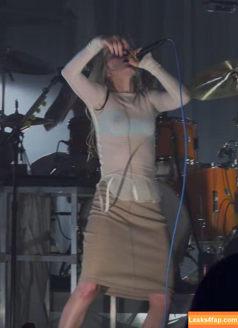 Hayley Williams / meepyfreepy / yelyahwilliams leaked photo photo #0693