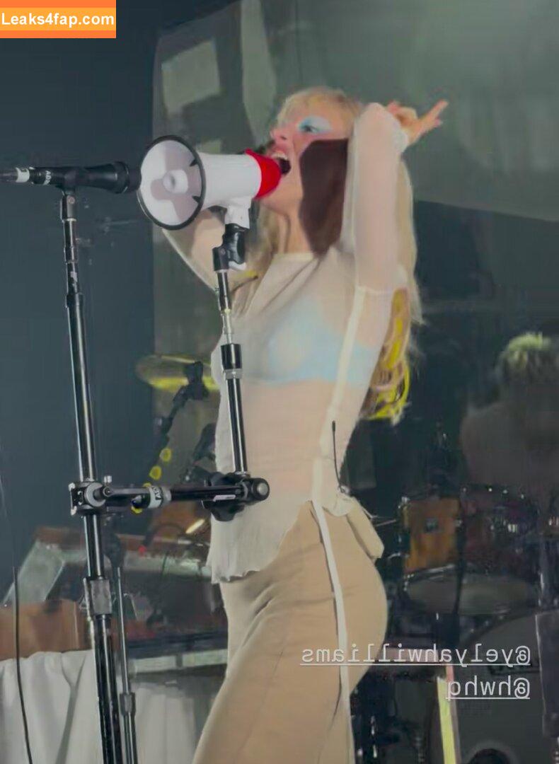Hayley Williams / meepyfreepy / yelyahwilliams leaked photo photo #0694