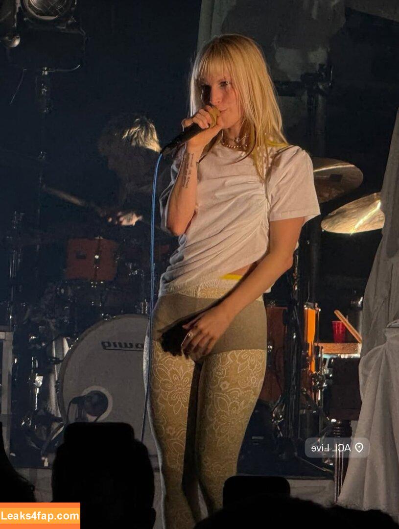 Hayley Williams / meepyfreepy / yelyahwilliams leaked photo photo #0703