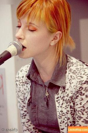 Hayley Williams photo #0097