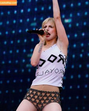 Hayley Williams photo #0133